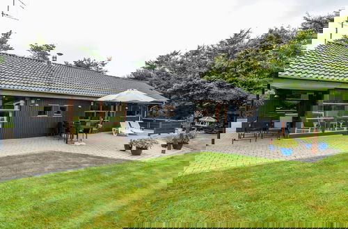 Foto 31 - 6 Person Holiday Home in Oksbol