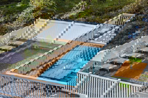 Foto 54 - Mountain Mindset by Avantstay Pool, Hot Tub, Game Room, Firepit