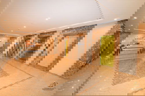 Foto 2 - Sky Center Tan Son Nhat Airport Luxury