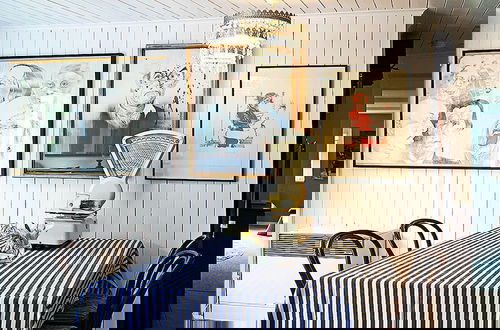 Photo 11 - Holiday Home With art