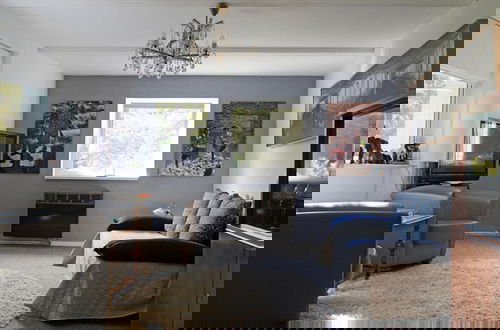Photo 6 - Holiday Home With art