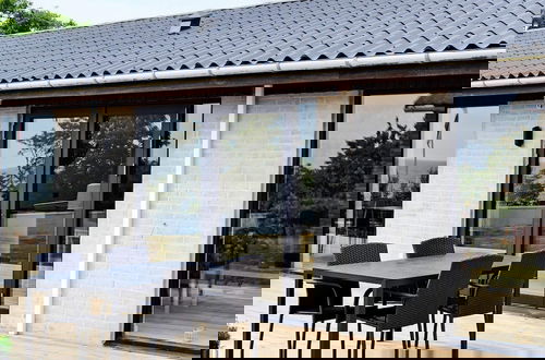 Foto 49 - 4 Person Holiday Home in Ronne