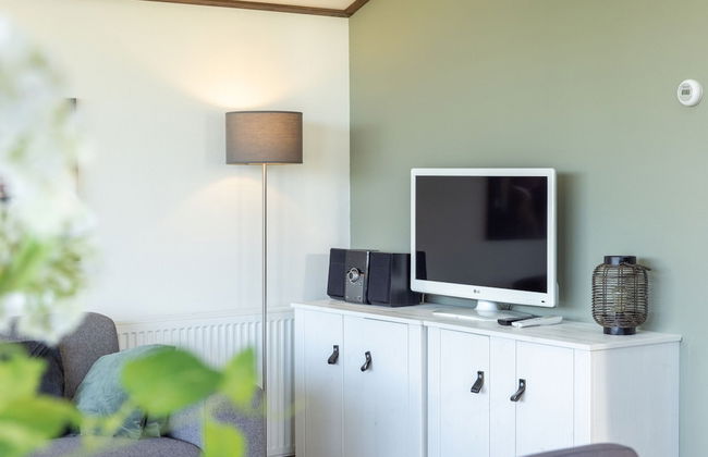 Modern Water Cottage With Microwave, in the Sneekermeer Area - Foto 8