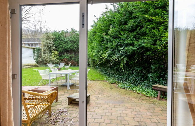 Beautiful Bungalow With Garden - Foto 20
