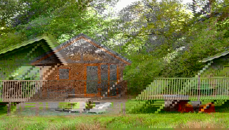 Foto 1 - Cozy Lodge With hot tub in Drenthe
