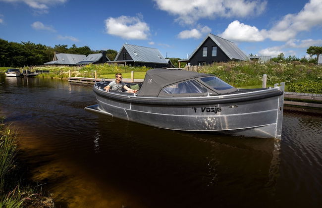 Beautiful Villa on the Water in Friesland - Foto 36