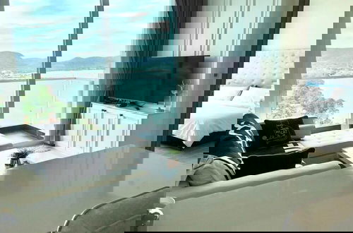 Foto 8 - Beachfront Bang Saray By RoomQuest Hotel