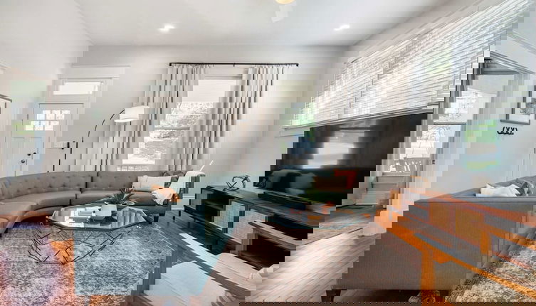 Photo 1 - Modern Decor Walkable to Soco