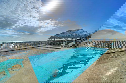 Photo 39 - 2 Homes, Sleeps 16, Shared Pool+boat Dock Laguna Village Serenity by Avantstay