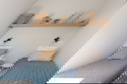Foto 2 - Beachside Holiday Home in Kamperland With Garden