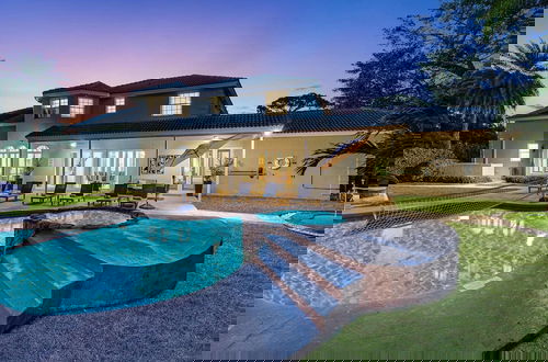 Foto 43 - 8BR Entertainers Estate w/ Pool, Games & Theater !