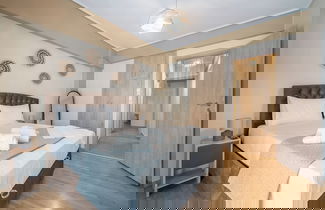 Foto 2 - Stylish City Apartment by Cloudkeys
