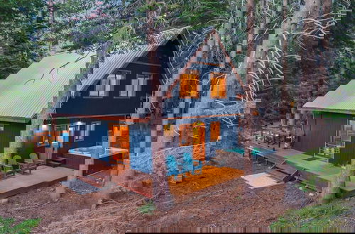 Foto 34 - Indigo Owl by Avantstay Cabin w/ Firepit Minutes to Lake & Slopes