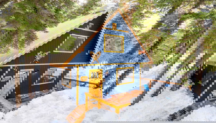 Photo 1 - Indigo Owl by Avantstay Cabin w/ Firepit Minutes to Lake & Slopes
