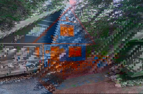 Foto 1 - Indigo Owl by Avantstay Cabin w/ Firepit Minutes to Lake & Slopes