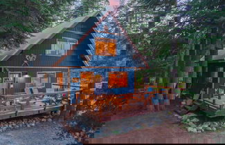 Foto 1 - Indigo Owl by Avantstay Cabin w/ Firepit Minutes to Lake & Slopes