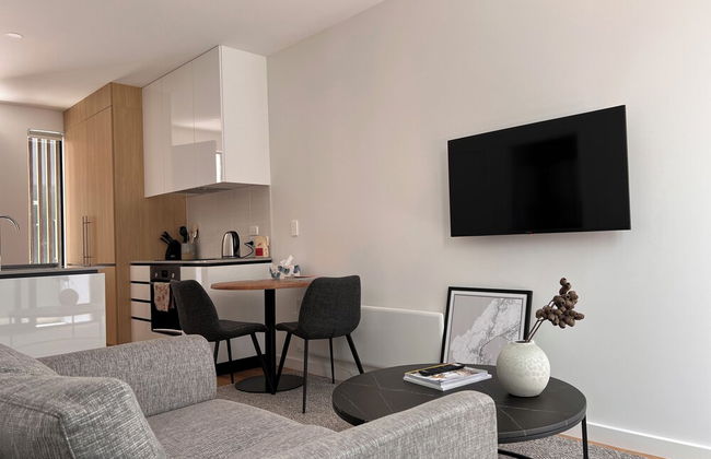 Stylish 2 bedrooms townhouse in Central - Photo 4