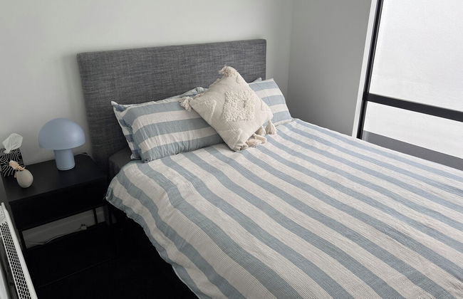 Stylish 2 bedrooms townhouse in Central - Photo 2