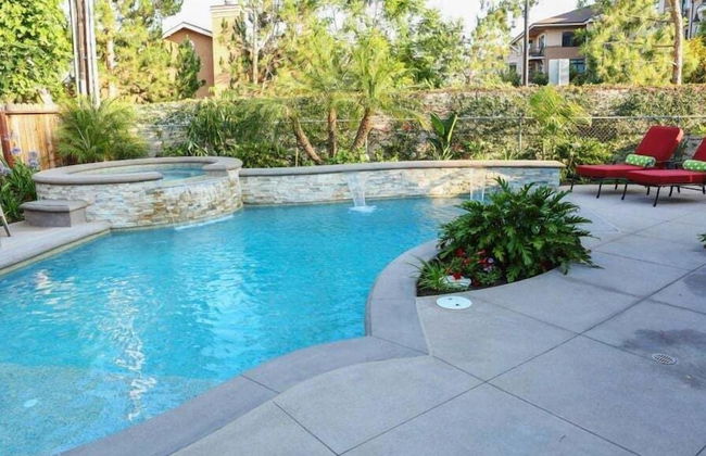 Upscale 6 Bed, 5 Ba, New Pool W/jacuzzi, 1/2 Mile Walk to Disney - Foto 31