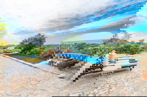 Foto 6 - Can Canals in Art With 5 Bedrooms and 4 Bathrooms