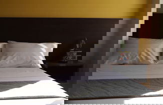 Photo 2 - Kunan Hotel
