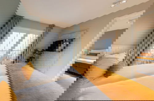 Foto 4 - Luxury Suite With air Conditioning, Near the Beach