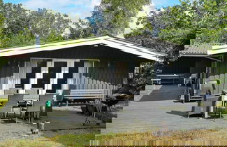 Foto 1 - 5 Person Holiday Home in Hojby