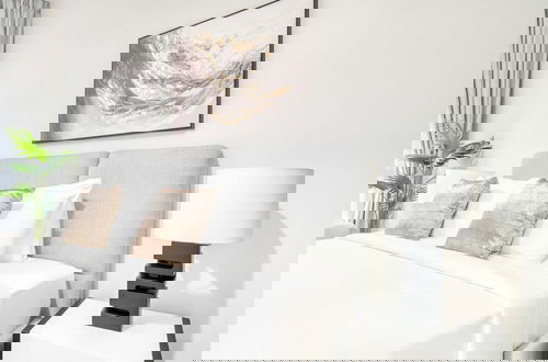 Foto 5 - KOHH - Studio in Oasis Residence 2