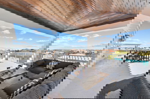 Foto 64 - Emerald Sunset by Avantstay 9bdr Villa Pool+game Room+rooftop+walk to Beach