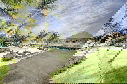 Foto 53 - New Lake Front Villa in Golf and Beach Resort