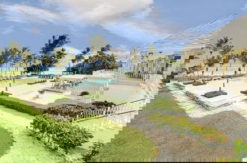 Foto 50 - New Lake Front Villa in Golf and Beach Resort