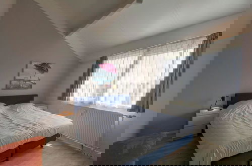 Foto 3 - Nice Apartment With Balcony
