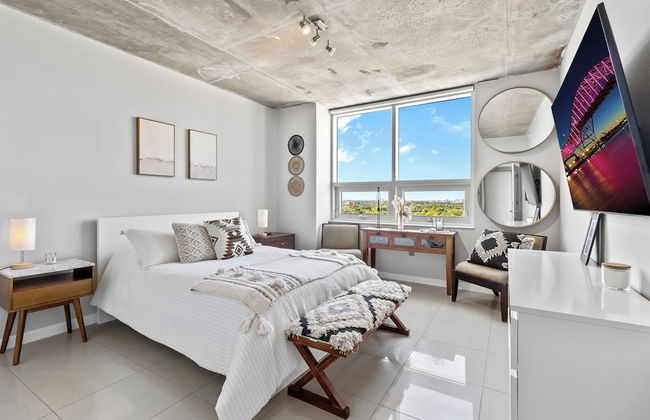 Quiet & central Apt in Midtown Miami - Photo 1