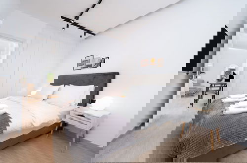 Foto 5 - Stylish Apartment in Glyfada with Outdoor Patio