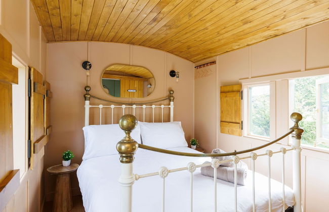 Beautifully Restored WW2 Carriage - Sleeps 6 - Foto 14