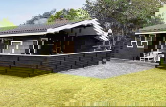 Foto 1 - 6 Person Holiday Home in Hals