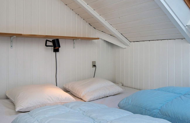 6 Person Holiday Home in Toftlund - Foto 2