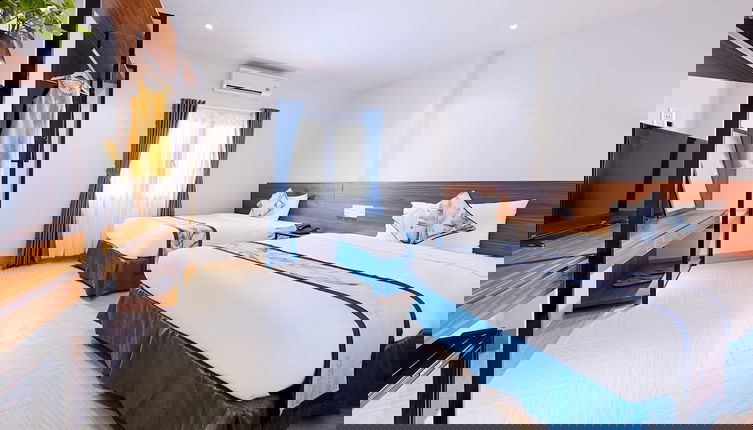 Photo 1 - Essenza Hotel