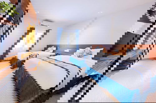 Photo 1 - Essenza Hotel