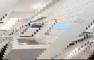 Foto 1 - Well Designed Studio Apartment (No Kitchen) Bandaraya - Tallasa City Makassar