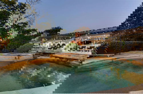 Photo 20 - Tranquil Estate With Pool Heated Spa Gardens