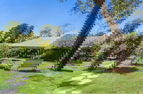 Photo 6 - Tranquil Estate With Pool Heated Spa Gardens