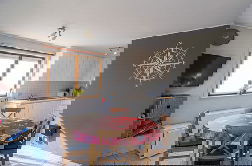 Photo 9 - Apartment Overlooking the Green Surroundings