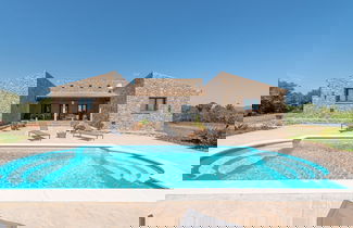 Photo 1 - Bellpuig in Art With 4 Bedrooms and 2 Bathrooms