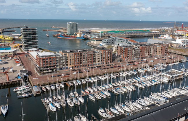 Stylish Harborfront Escape - Foto 9