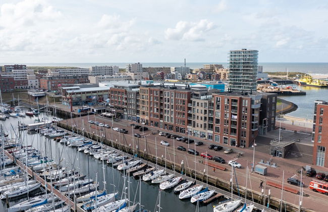 Stylish Harborfront Escape - Foto 7
