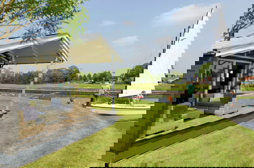 Photo 12 - Thatched Water Villa With Microwave, in the Sneekermeer Area