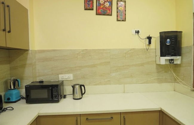 Lime Tree 3BHK Serviced Apartments DLF 5 - Foto 10