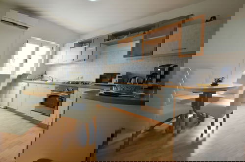 Foto 4 - Spacious Apartment With Loggia
