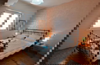 Foto 2 - Spacious Apartment With Loggia